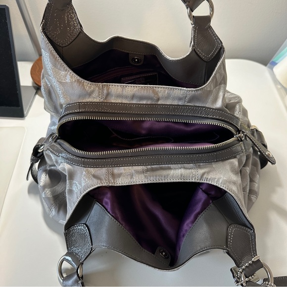 Vintage 2010s Coach shoulder bag - Picture 4 of 6